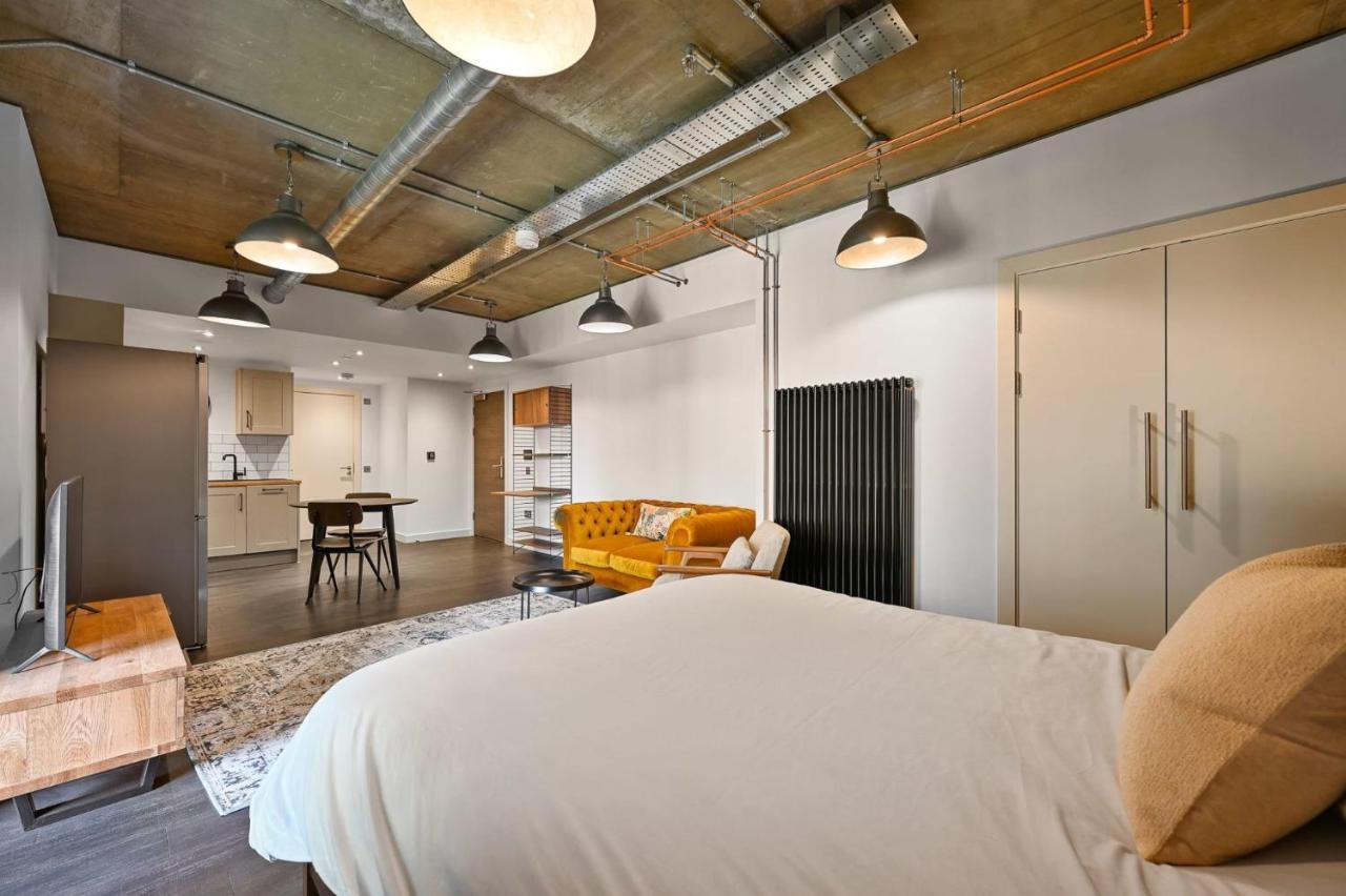 Modern And Chic Apartments At Ferrum Near Wembley Park ロンドン エクステリア 写真