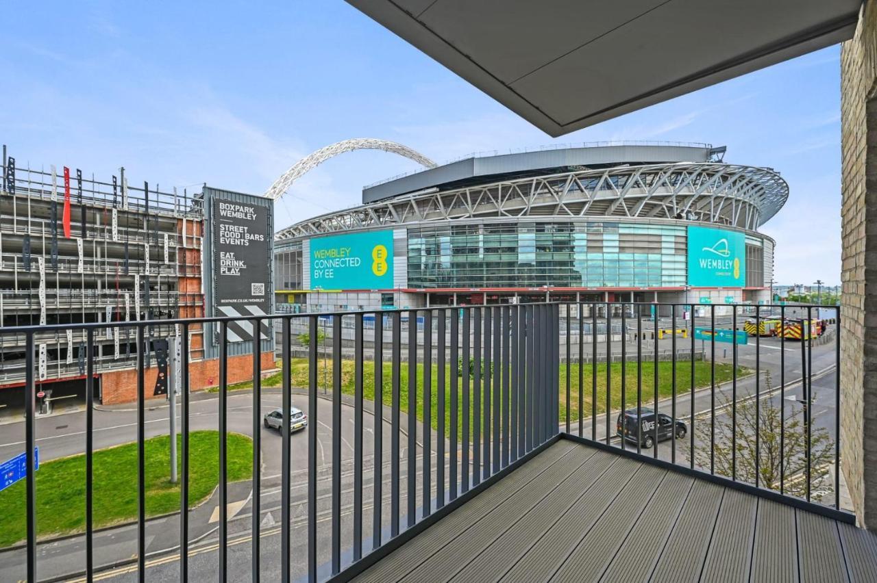 Modern And Chic Apartments At Ferrum Near Wembley Park ロンドン エクステリア 写真