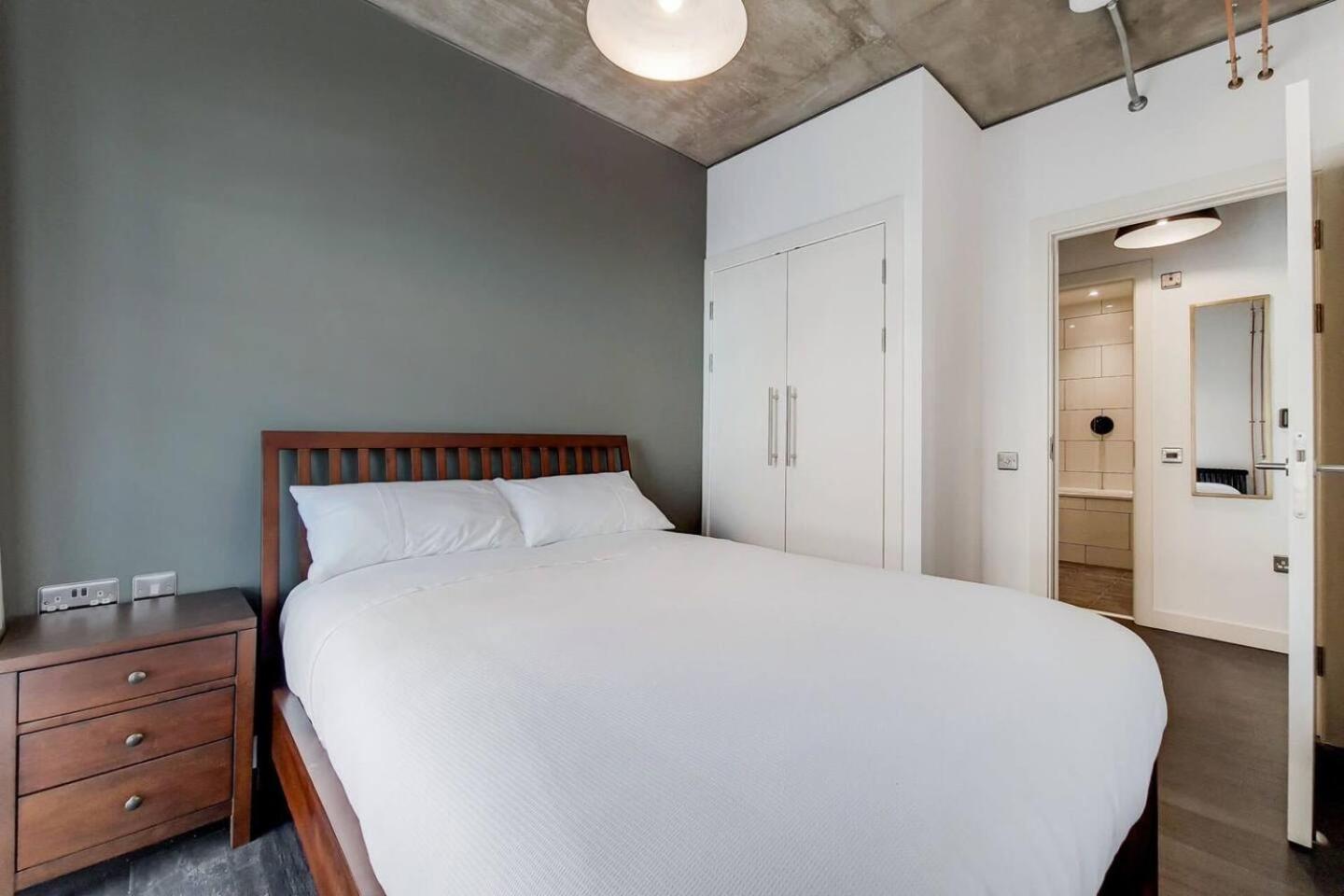Modern And Chic Apartments At Ferrum Near Wembley Park ロンドン エクステリア 写真