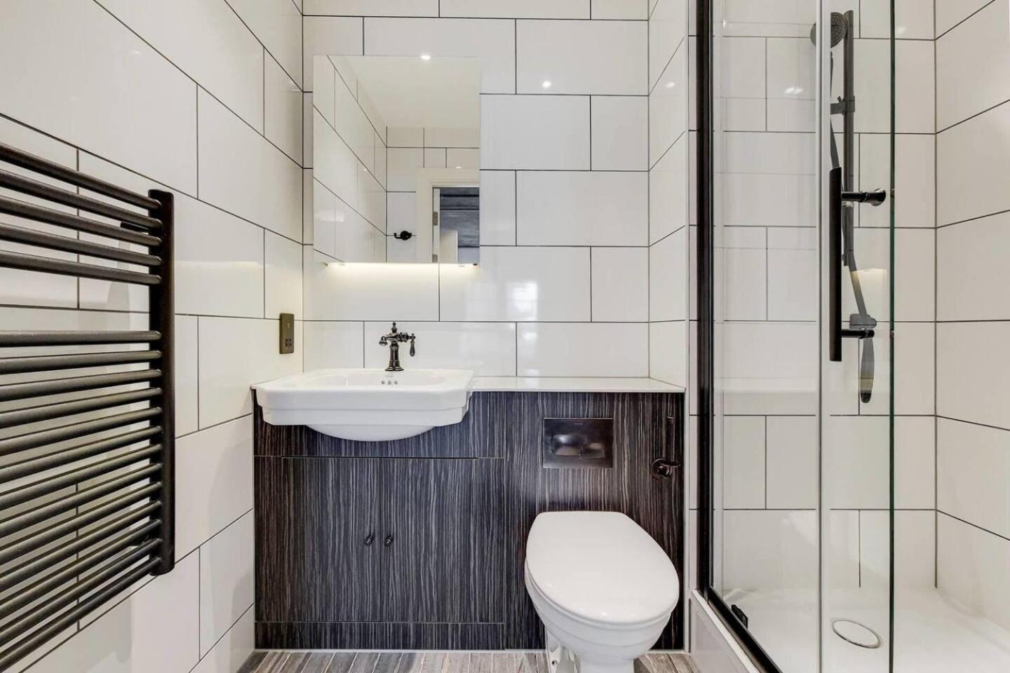 Modern And Chic Apartments At Ferrum Near Wembley Park ロンドン エクステリア 写真